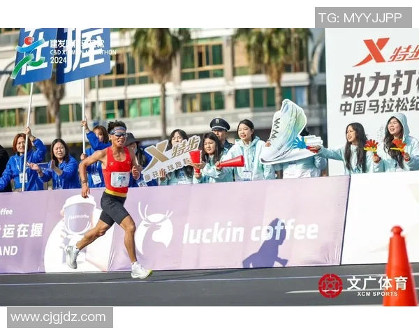 北京马拉松报名破十万人，刷新历史纪录